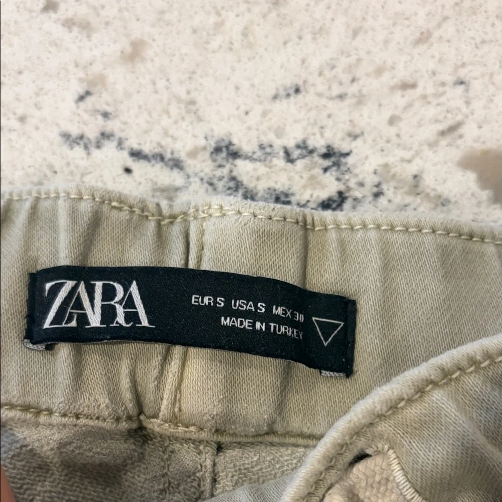 Zara Olive Green Athletic Drawstring Shorts
